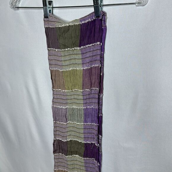 Notthesame Plaid Scarf. New with tags. - Picture 5 of 10